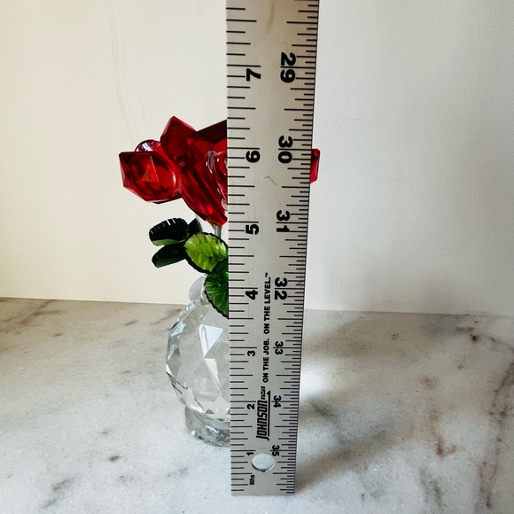 Crystal Bouquet with Red Roses gift idea - Picture 9 of 9